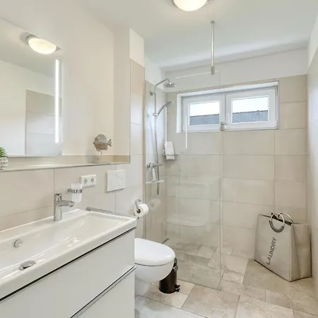 Σπίτι διακοπών Gorgeous In With Kitchen