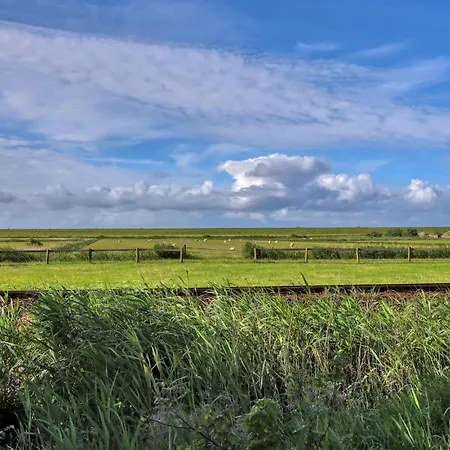 Σπίτι διακοπών Gorgeous In With Kitchen